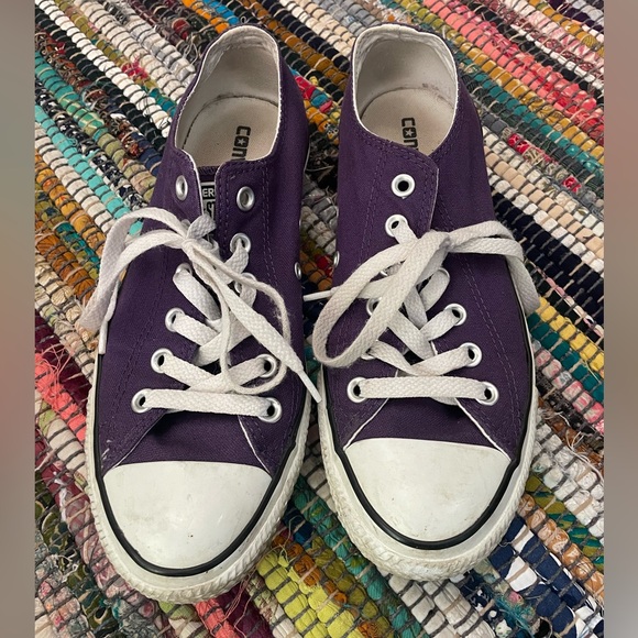 Converse Low Tops - Deep Purple - Picture 1 of 4